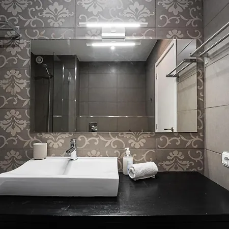 Apartment Guestready - A Prime Near The